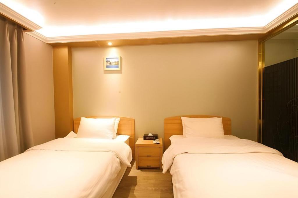 Jeju Sejong Hotel Bagian luar foto