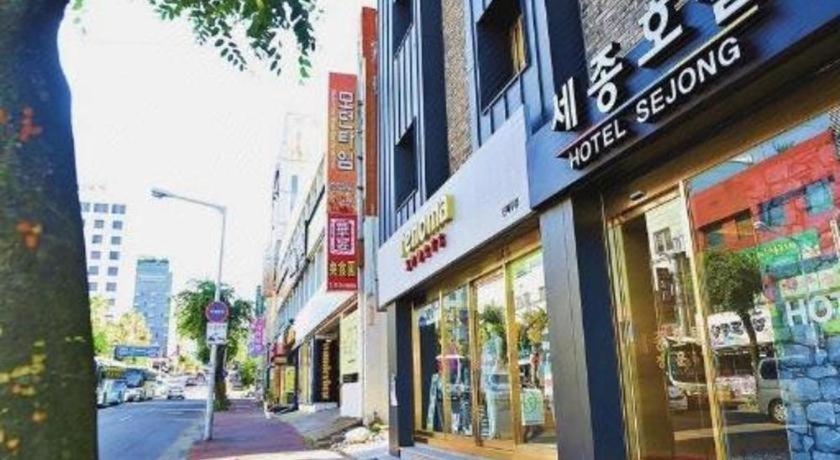 Jeju Sejong Hotel Bagian luar foto
